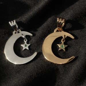 Islamic crescent and star